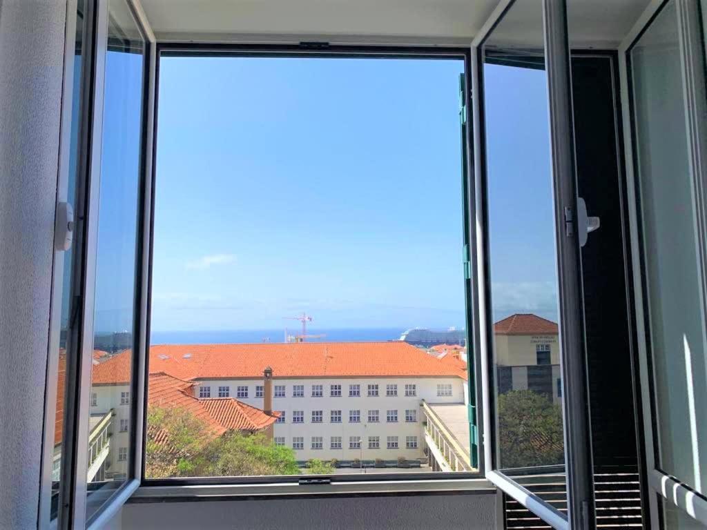 Madeira, 3 Bedroom Apartment With Ocean Views In Funchal Ngoại thất bức ảnh
