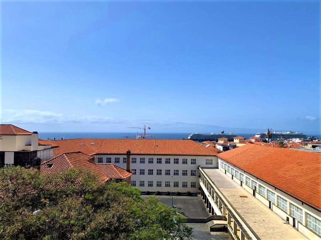 Madeira, 3 Bedroom Apartment With Ocean Views In Funchal Ngoại thất bức ảnh